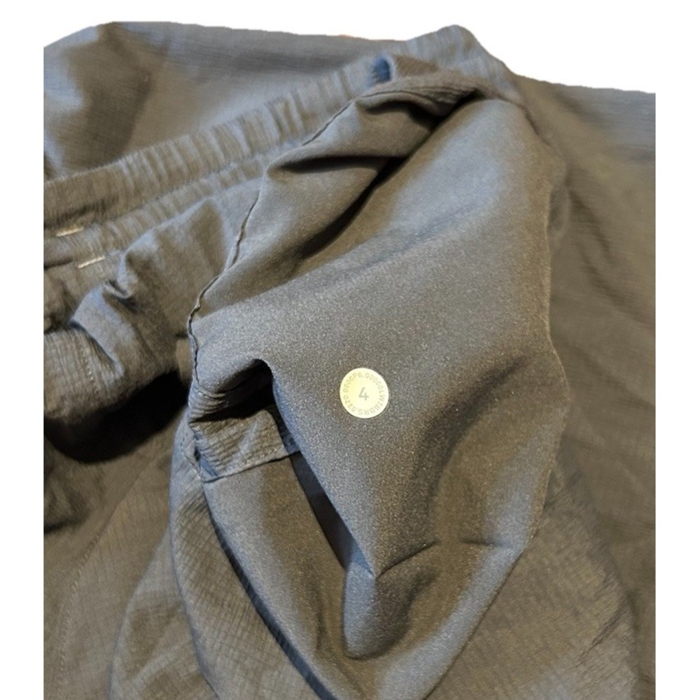 LULULEMON Rituals Short 5" Size‎ 8 Graphite Grey High Rise Track Swift Align - Picture 5 of 7